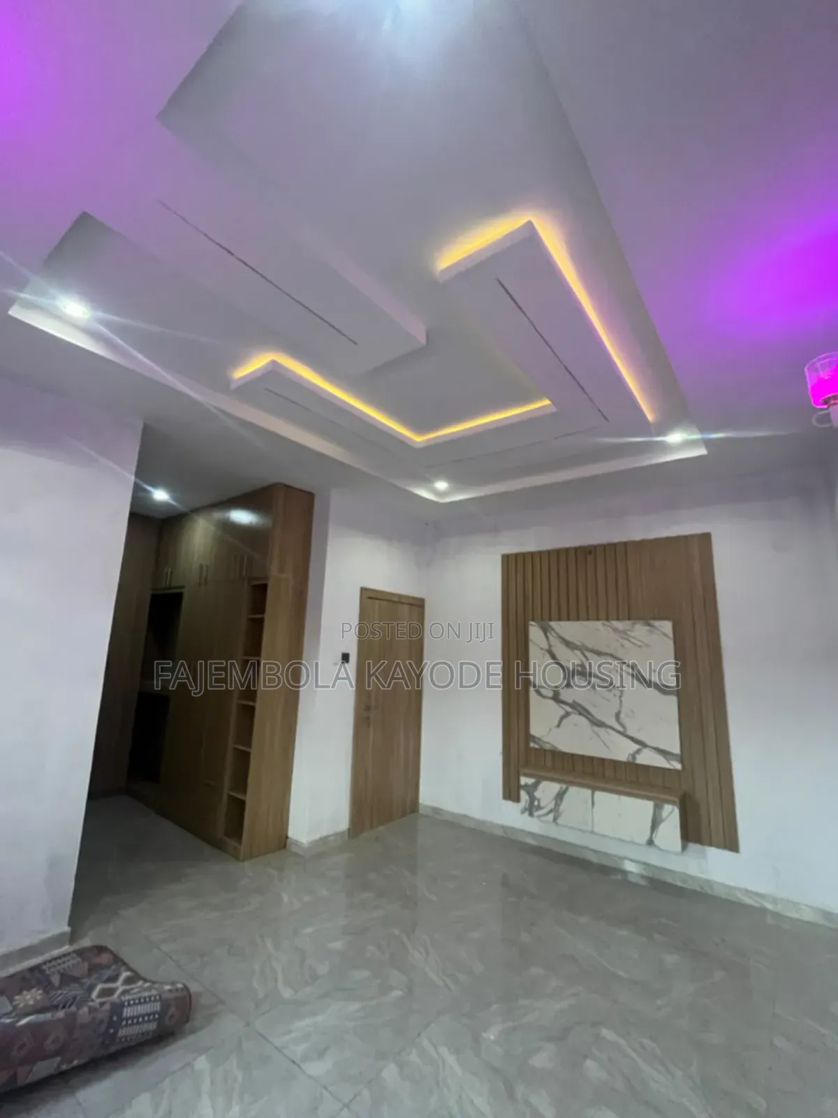 3bdrm Bungalow in Ahoyaya Estate, Jericho for sale