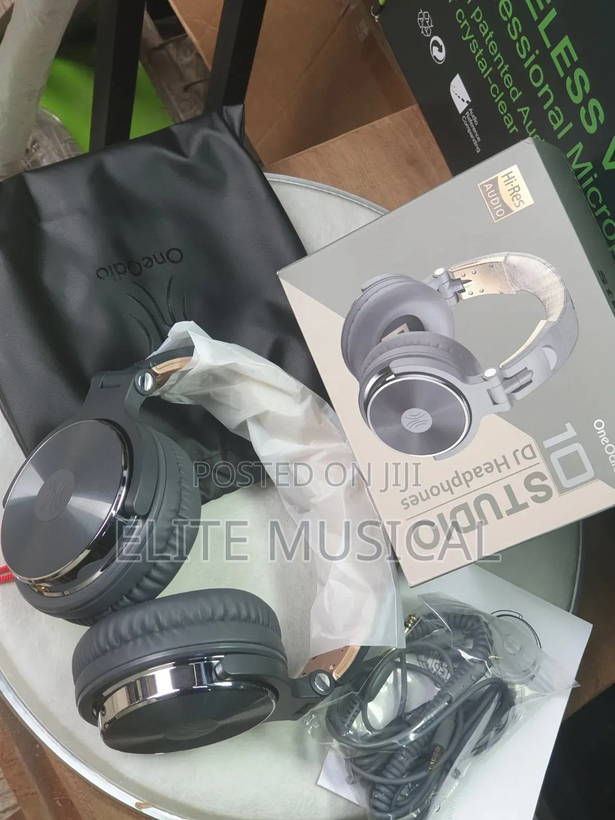 OneOdio Studio DJ Headphones