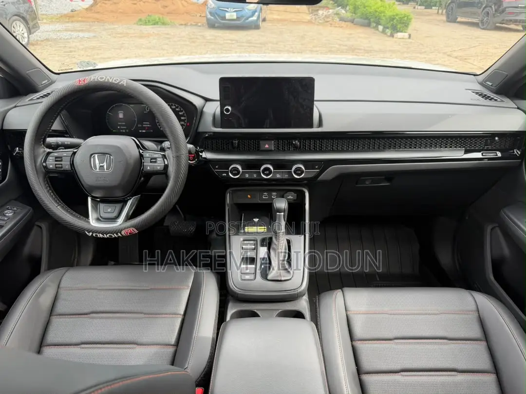 Honda CR-V 2023 White