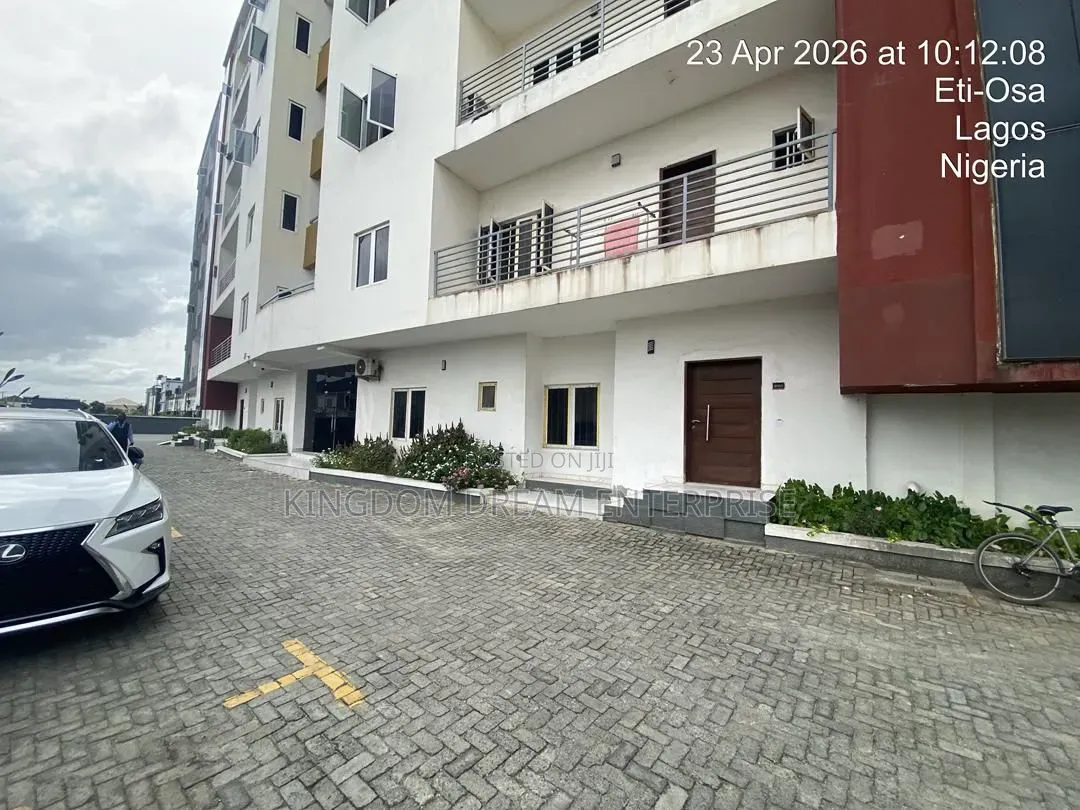 3bdrm Apartment in Osapa Lekki Lagos for rent