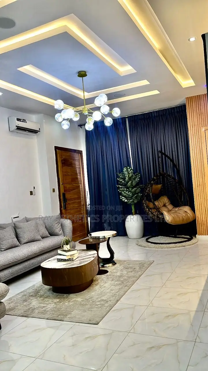 Furnished 2bdrm Block of Flats in Admiralty Homes, Igbo-efon for sale