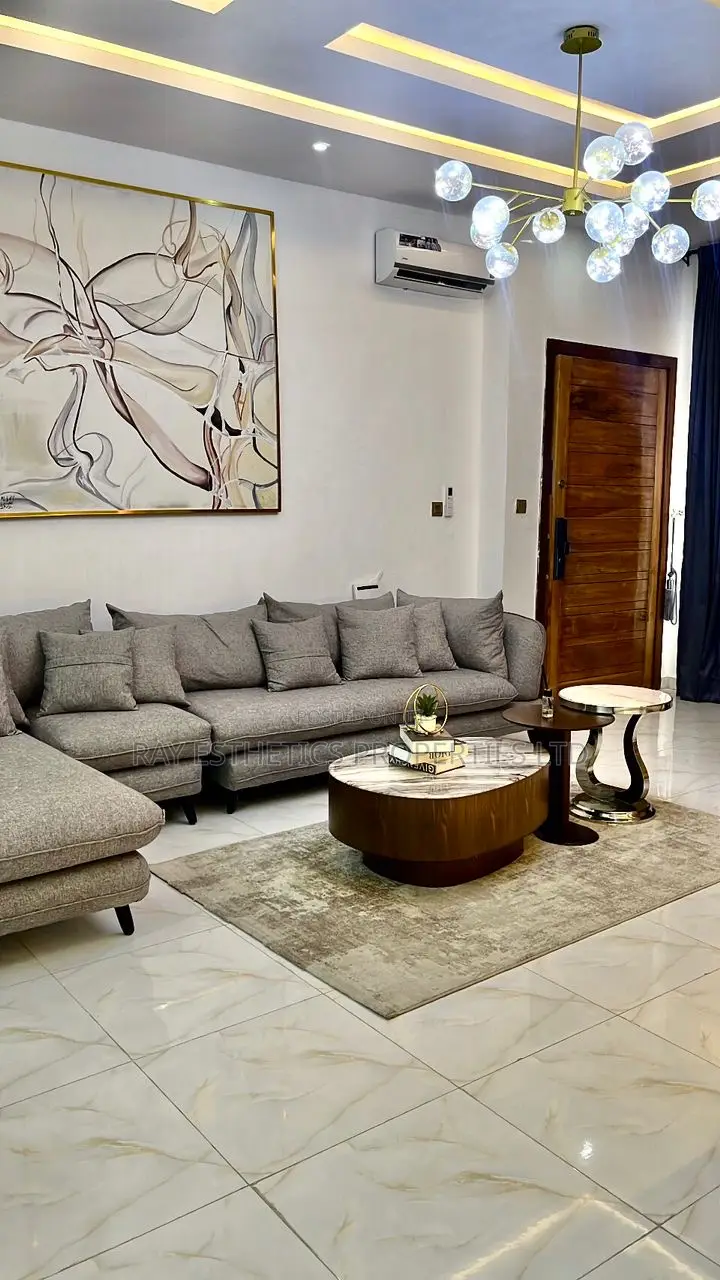 Furnished 2bdrm Block of Flats in Admiralty Homes, Igbo-efon for sale