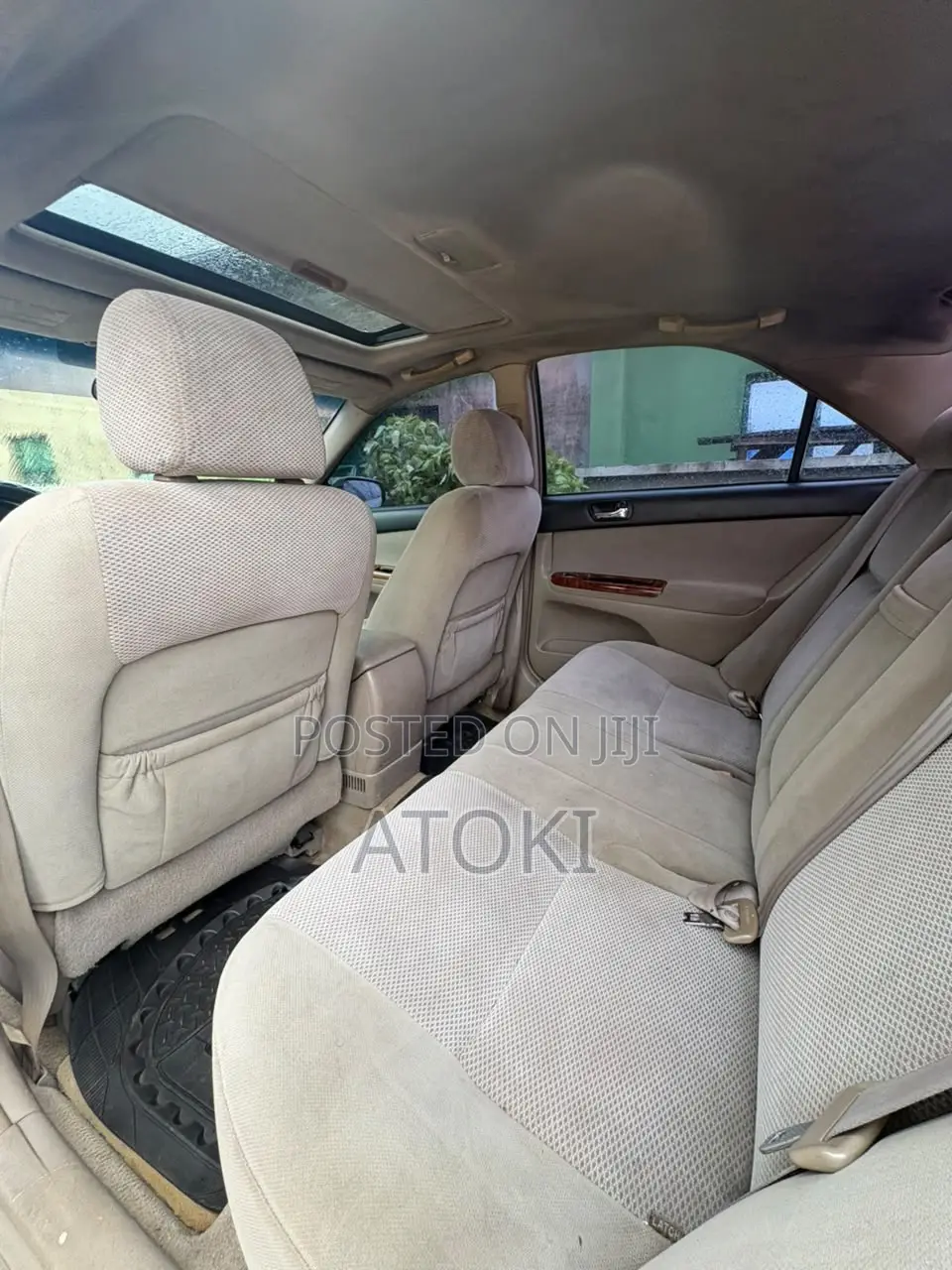 Toyota Camry SE 4rd Sedan (2.4L 4cyl 5M) 2004 Gold