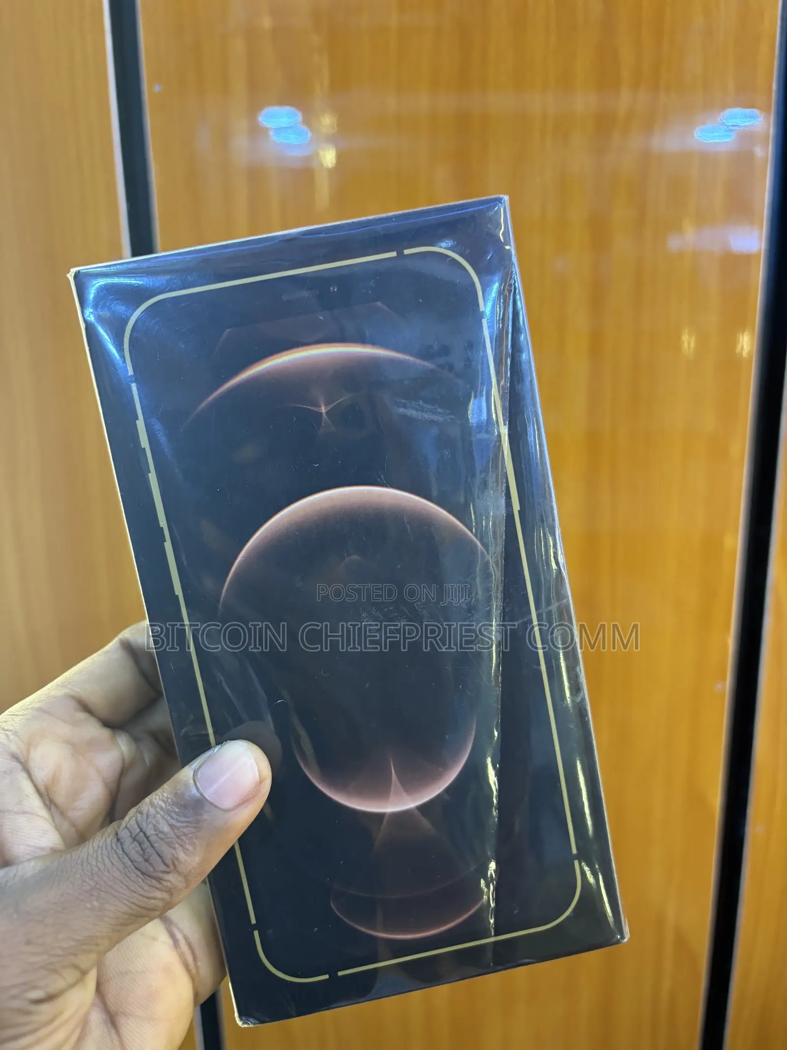 New Apple iPhone 12 Pro Max 128 GB Gold