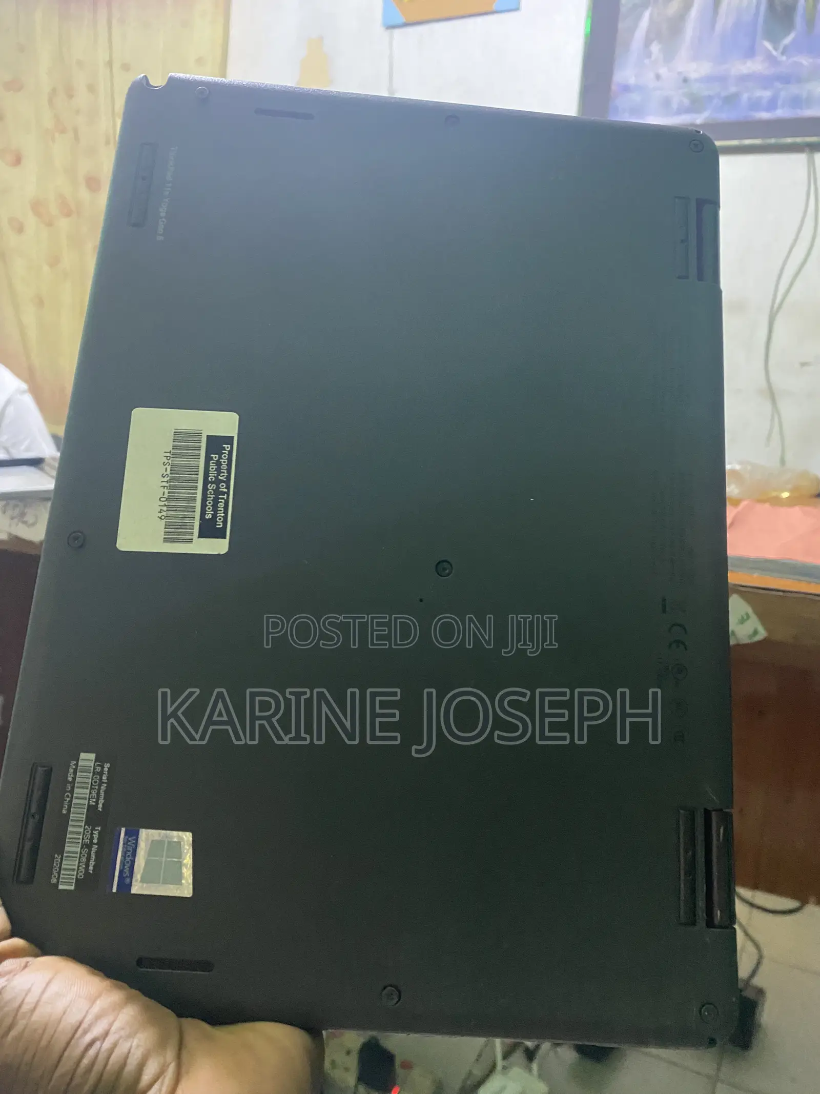 Laptop Lenovo 300e 8GB Intel Core M3 SSD 128GB