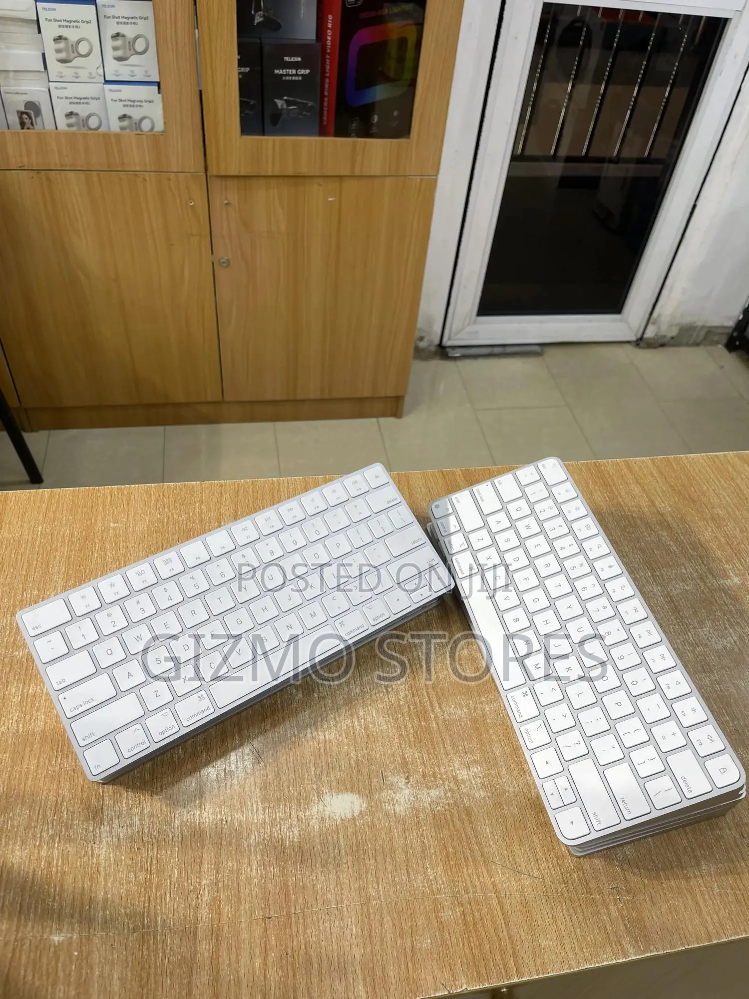 Uk Used Apple Magic Keyboard (Rechargeable)