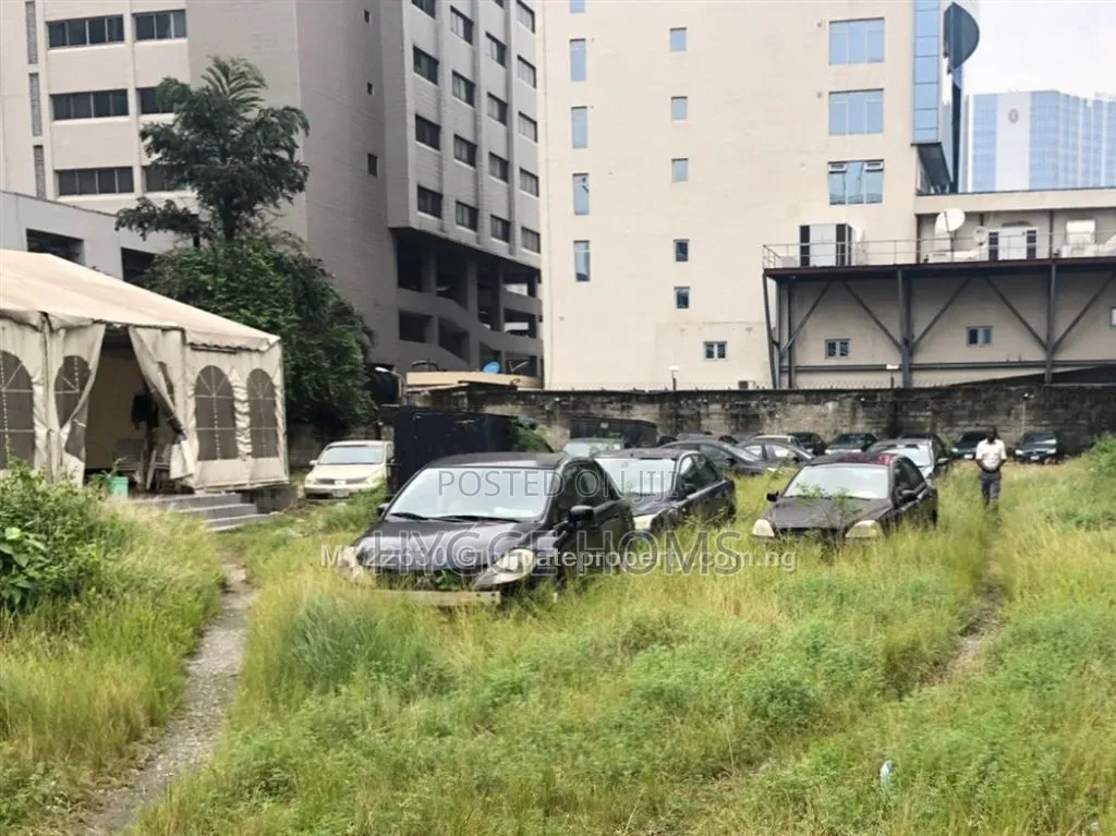 2,088.183 SQM Land Directly on Engineering Close, Victoria Island