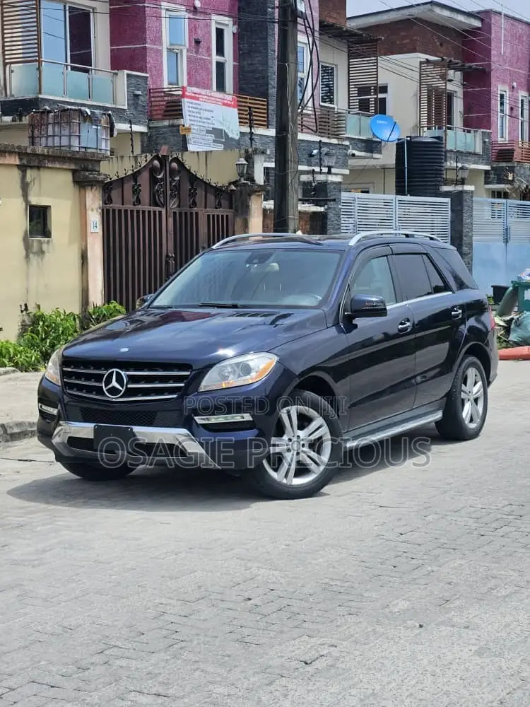 Mercedes-Benz M Class 2014 Blue