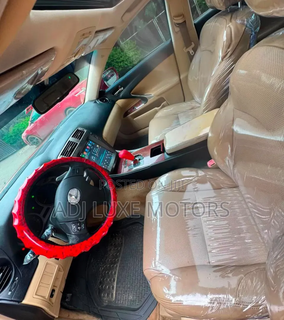 Lexus IS 200 Automatic 2008 Red