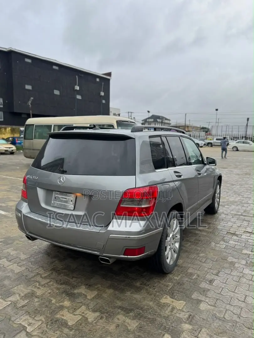 Mercedes-Benz GLK-Class 350 2011 Gray