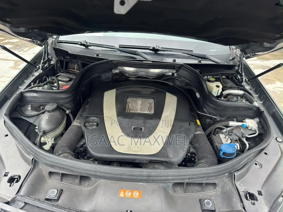 Mercedes-Benz GLK-Class 350 2011 Gray