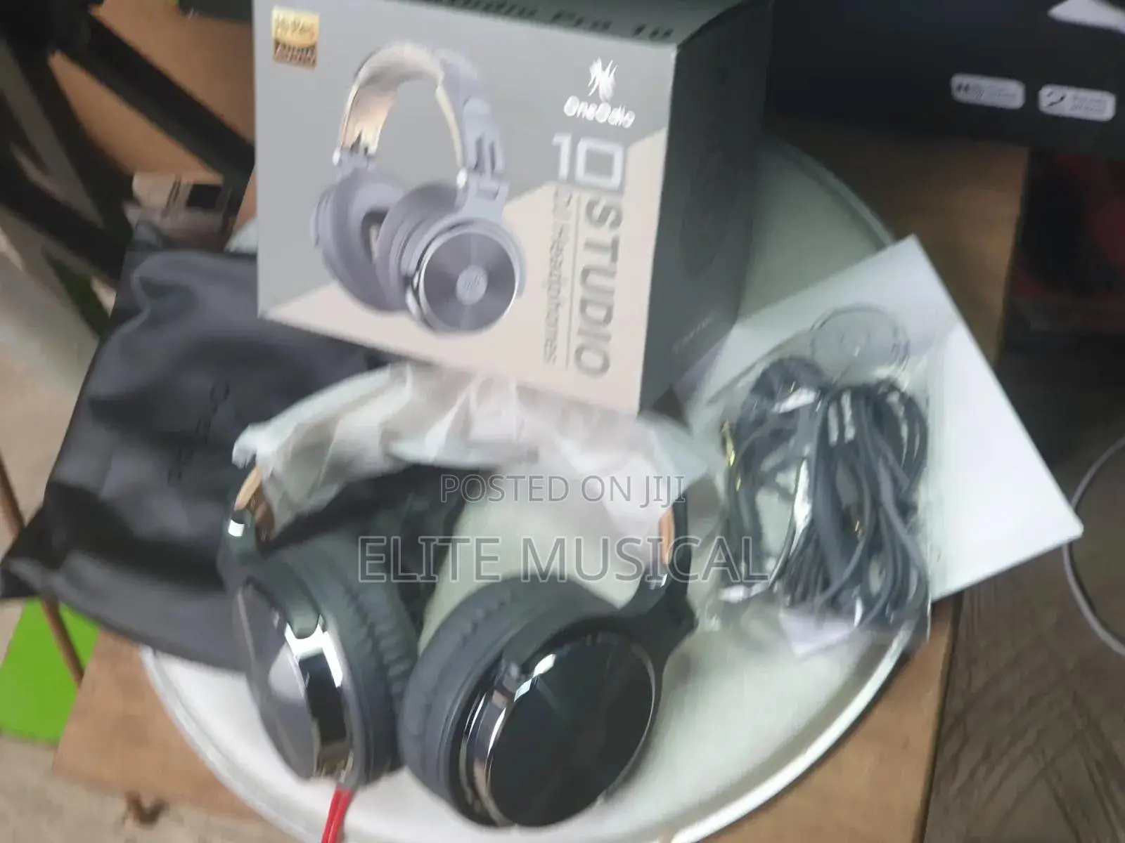 OneOdio Studio DJ Headphones