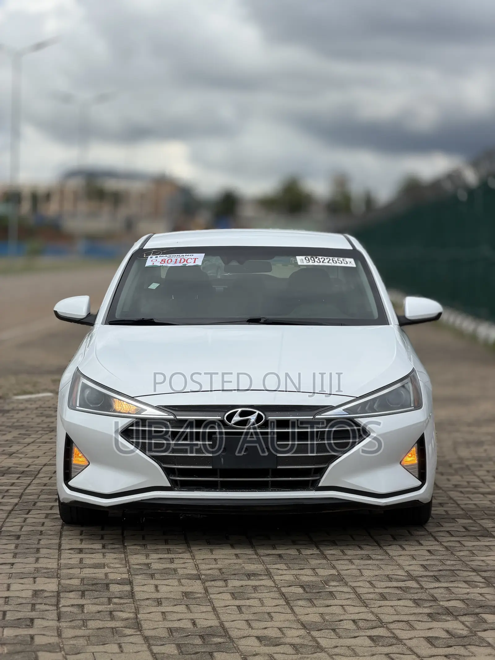 Hyundai Elantra Limited 2019 White