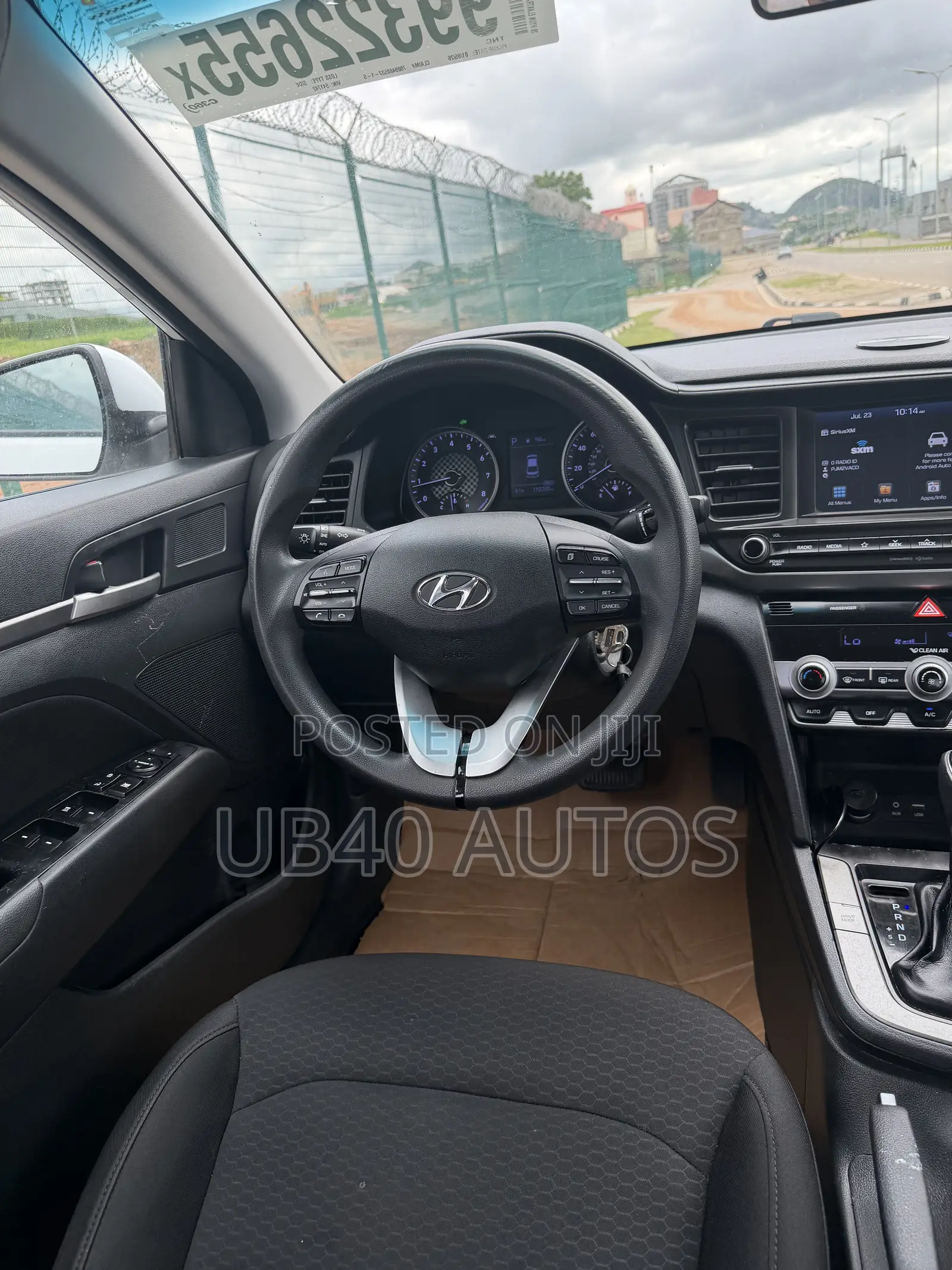 Hyundai Elantra Limited 2019 White