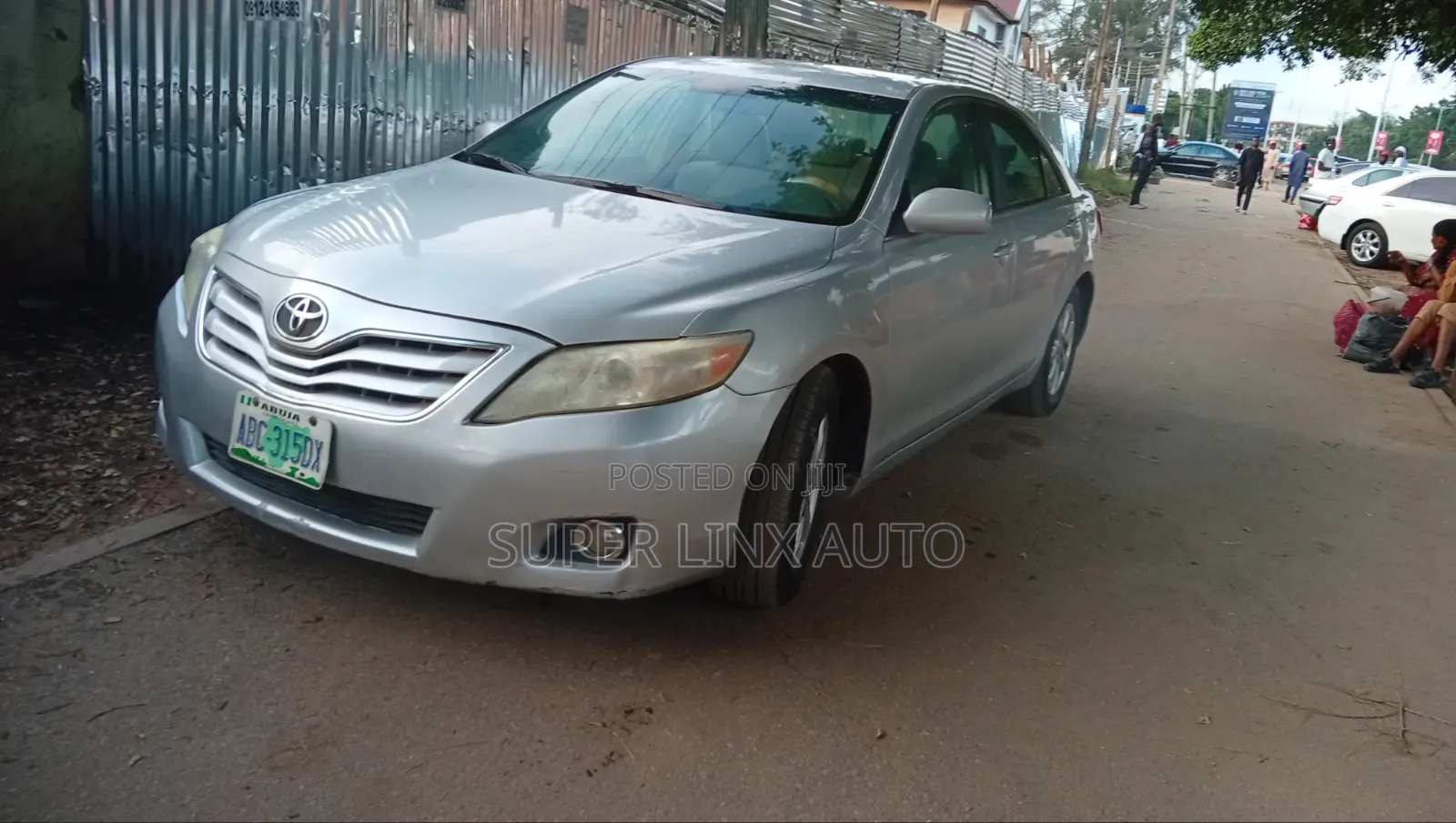 Toyota Camry 2010 Silver