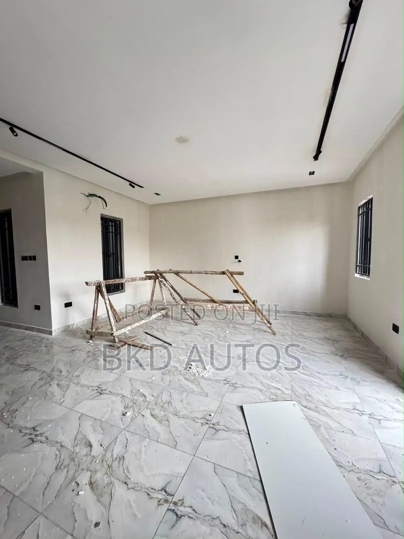 4bdrm Duplex in Isheri North for sale