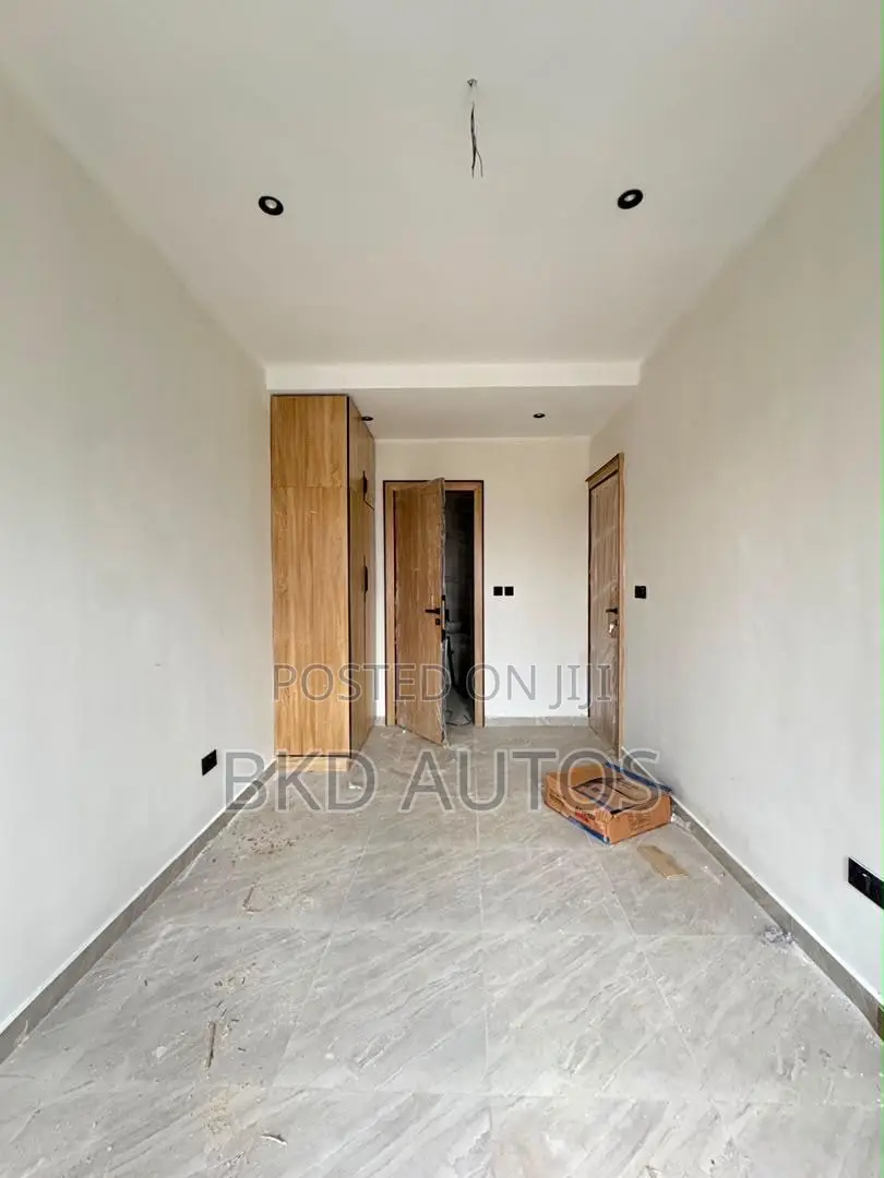 4bdrm Duplex in Isheri North for sale