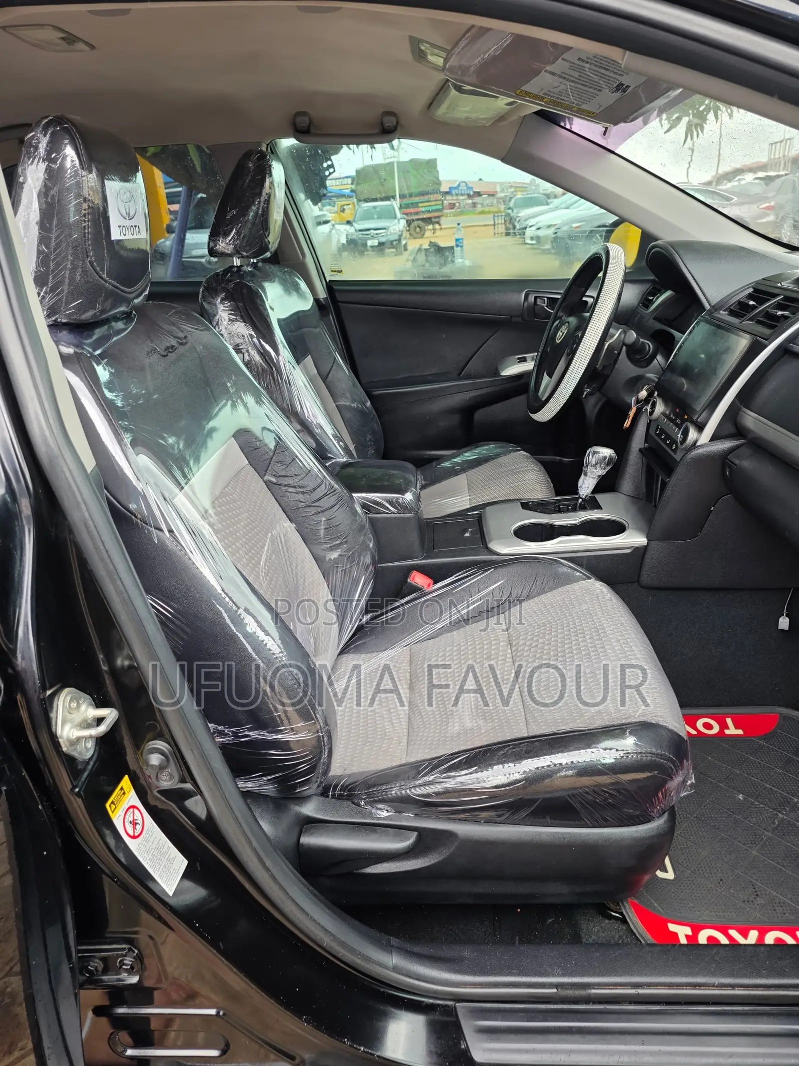 Toyota Camry SE 4dr Sedan (2.5L 4cyl 6A) 2014 Black