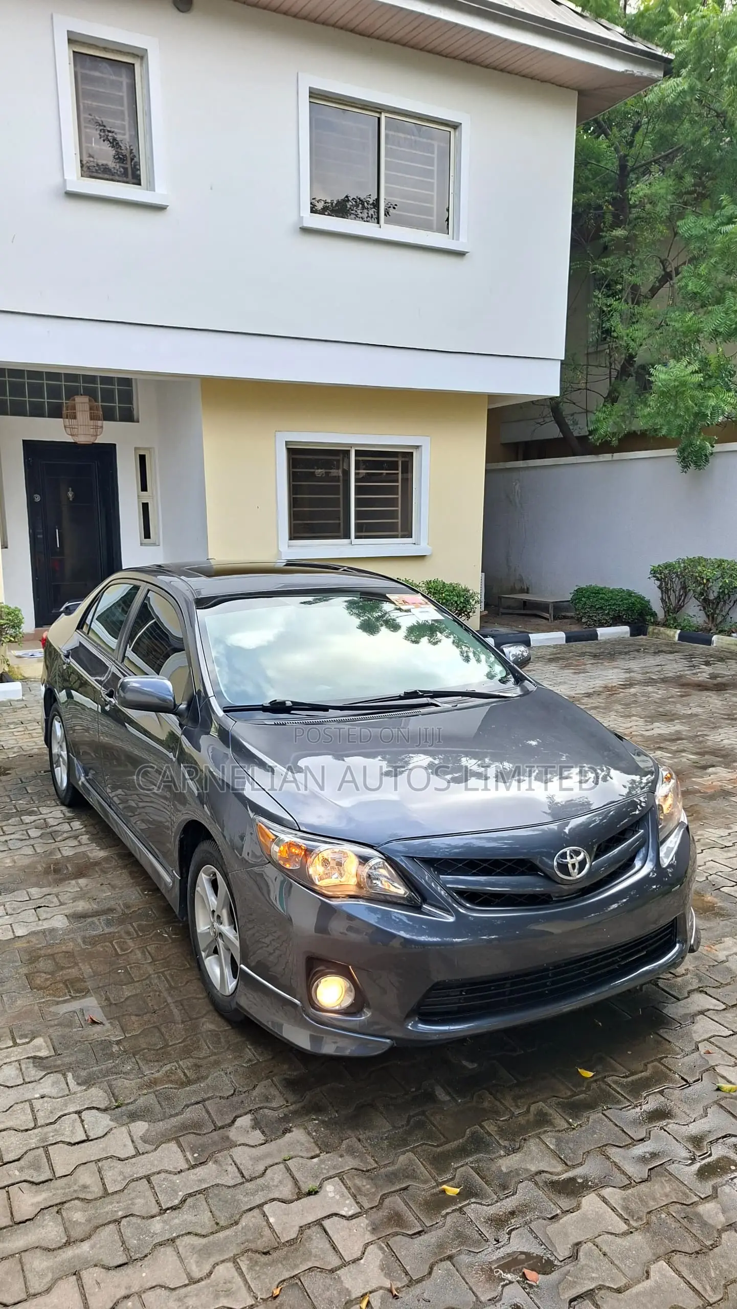 Toyota Corolla S 4dr Sedan (1.8L 4cyl 4A) 2012 Gray