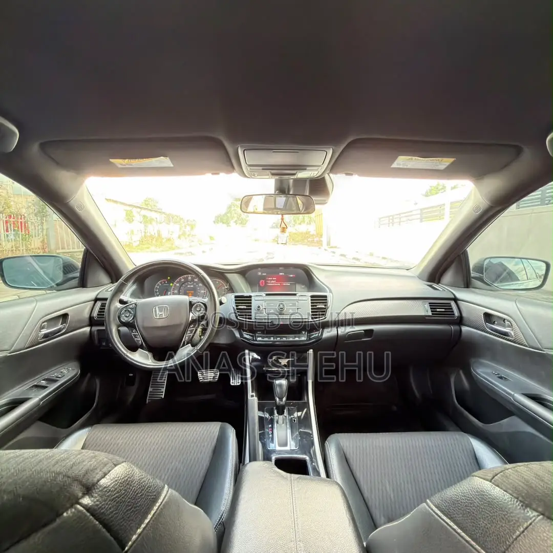Honda Accord Sport 4dr Sedan FWD (2.4L 4cyl 2A) 2017 Silver