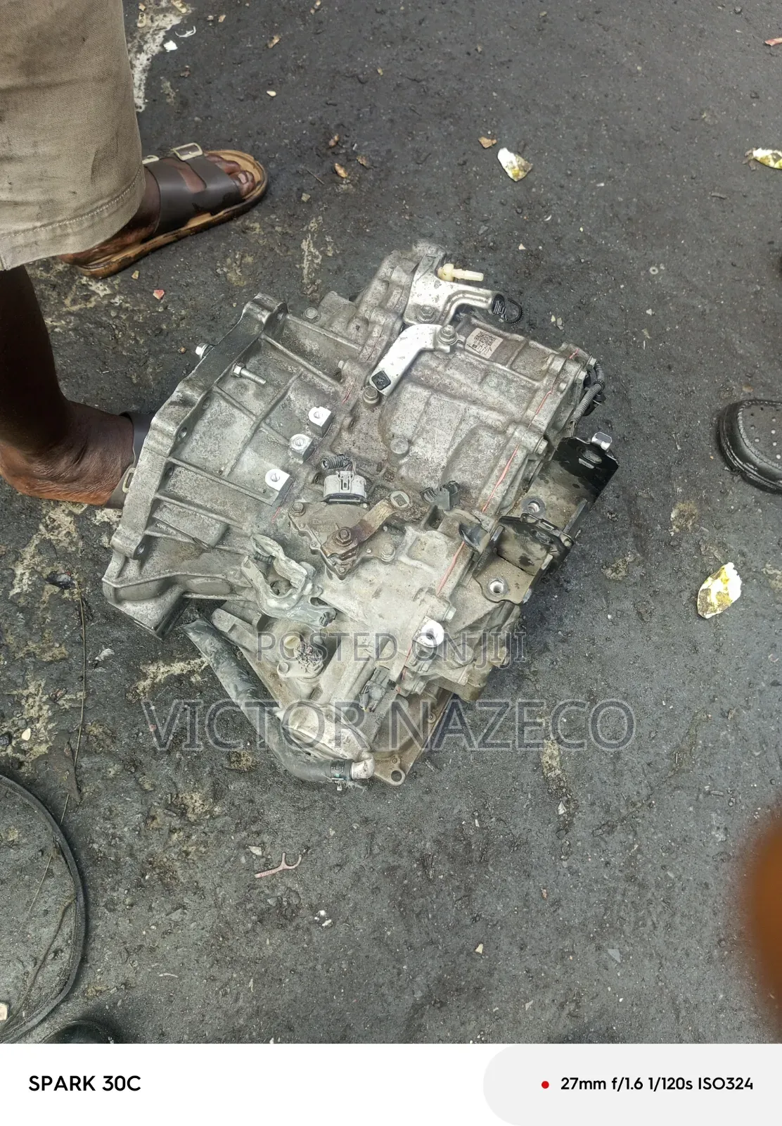 Toyota Corolla 12pin Gaer Box 014