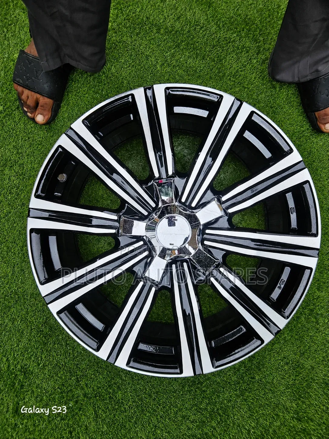 20-Inch Alloy Rims for Lexus LX 570 Toyota Land Cruiser