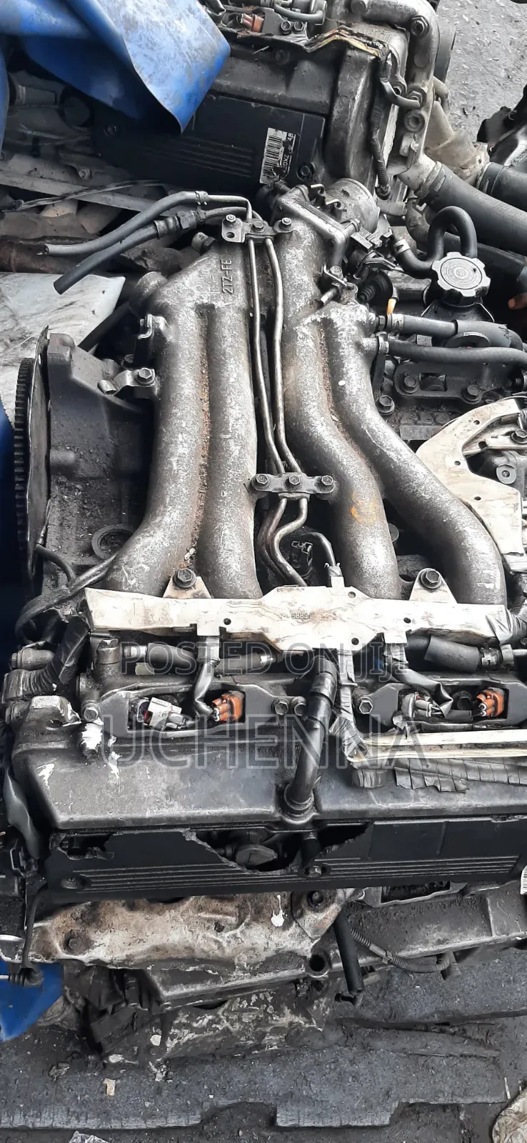 2.4-Liter Toyota 2tz-Fe Engine