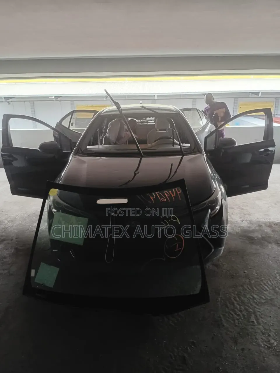 Toyota Corolla 2019 Windscreen Glass Available Installed at Chimatex