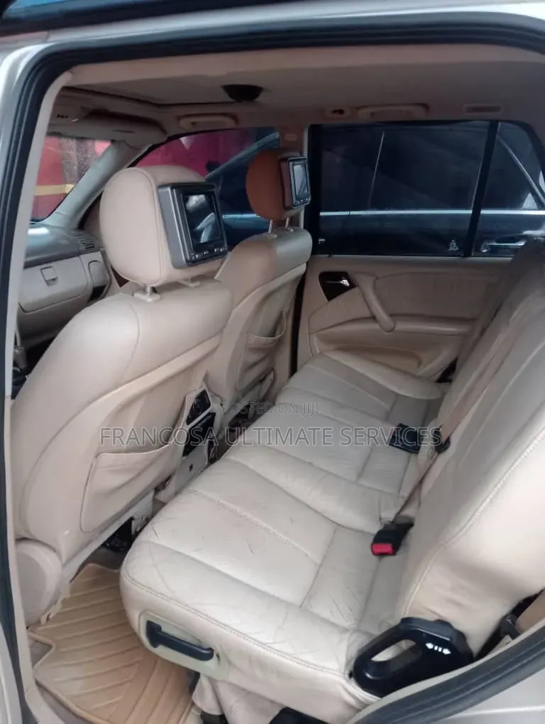 Mercedes-Benz M Class 2005 Gold