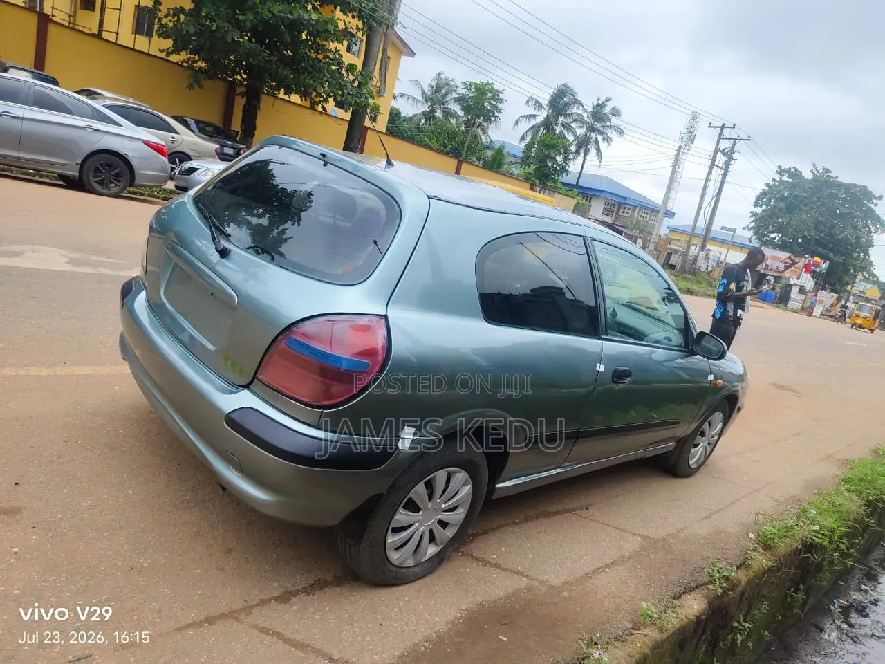 Nissan Almera Tino 2004 Green