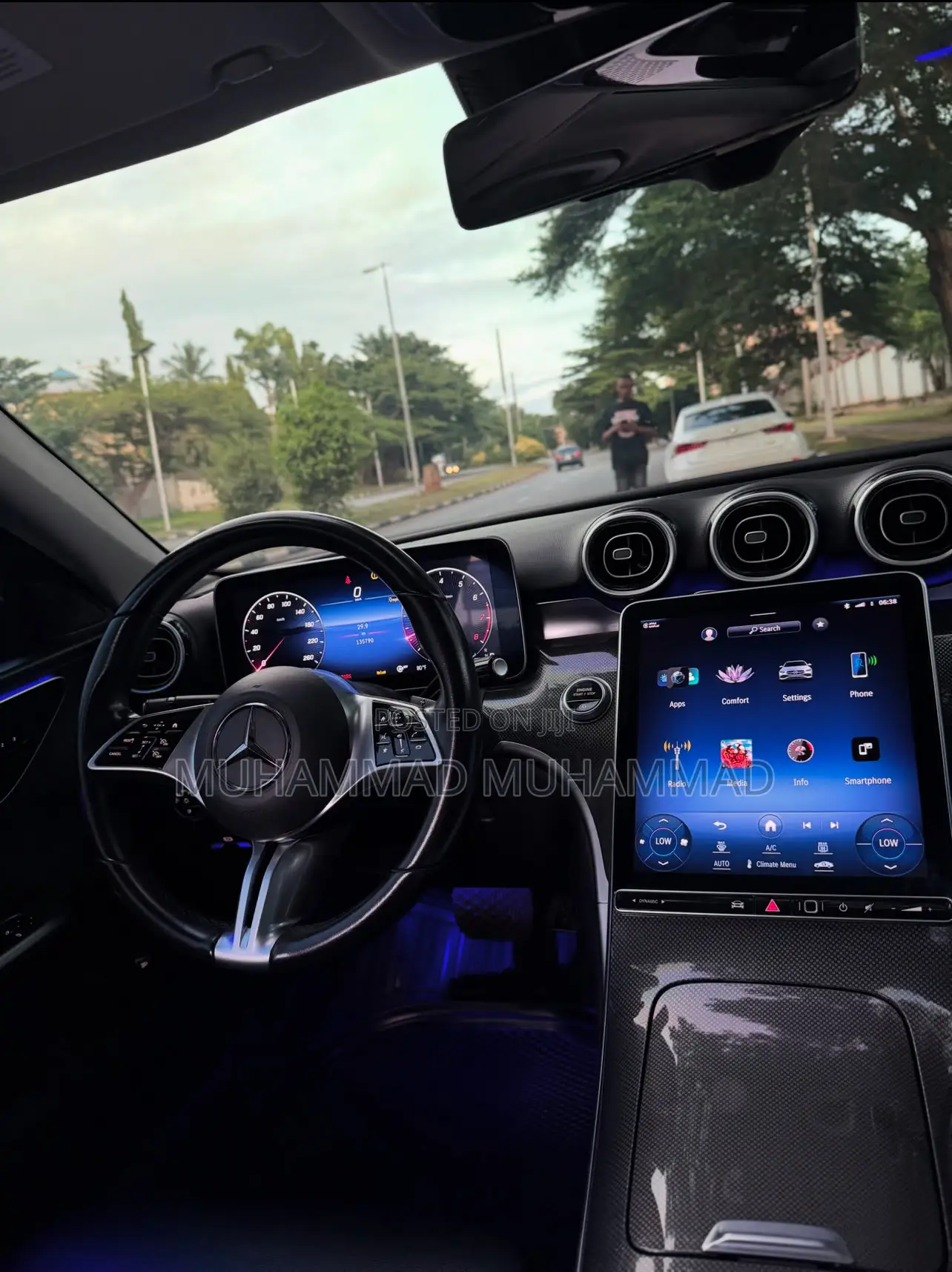 Mercedes-Benz C300 2022 Blue