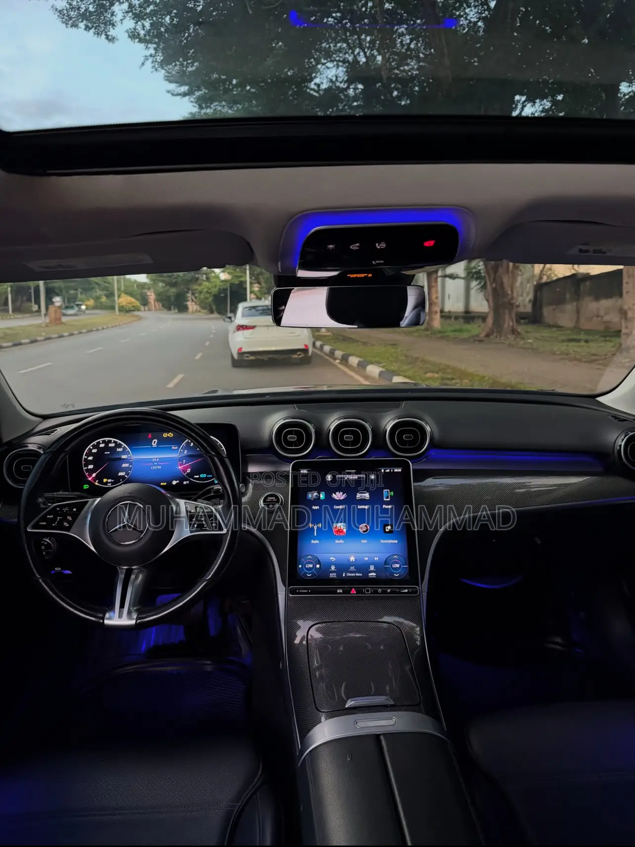 Mercedes-Benz C300 2022 Blue