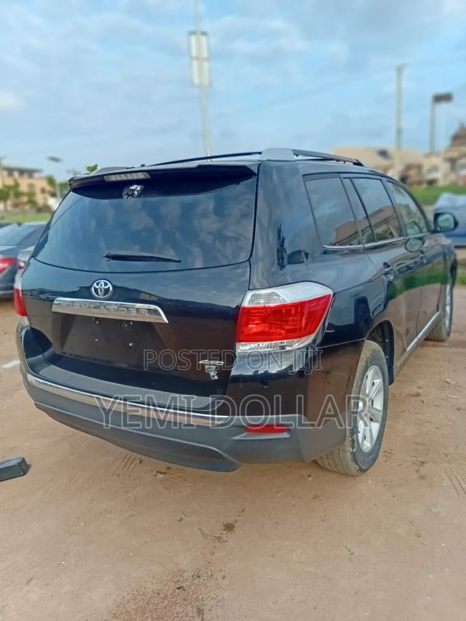 Toyota Highlander 3.5L 4WD 2013 Black