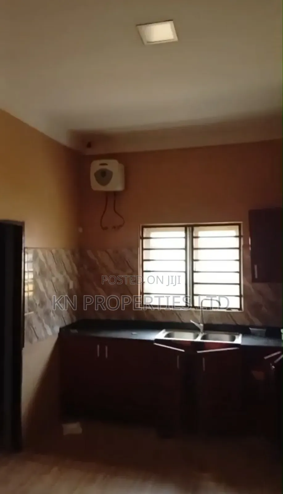 3bdrm Bungalow in Secured And Serene, Galadimawa for rent