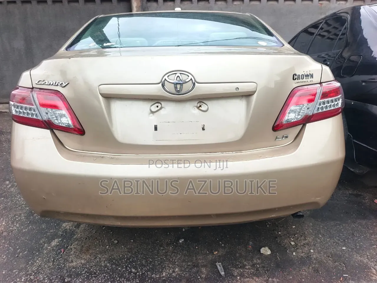 Toyota Camry LE 4dr Sedan (2.5L 4cyl 6AM) 2010 Gold