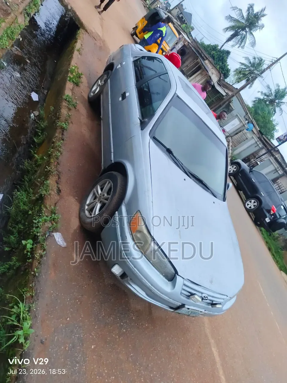 Toyota Camry 2000 Blue