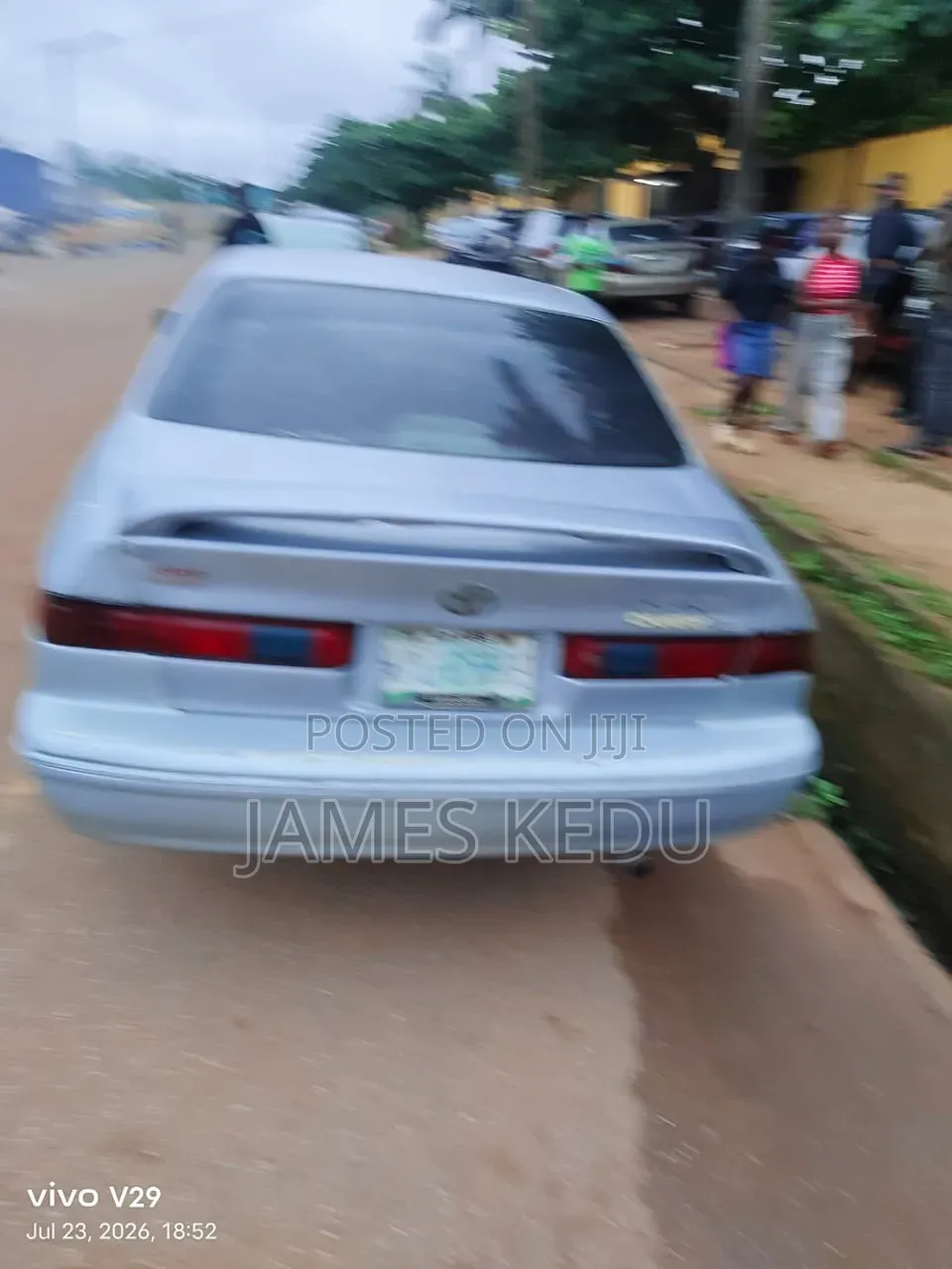 Toyota Camry 2000 Blue