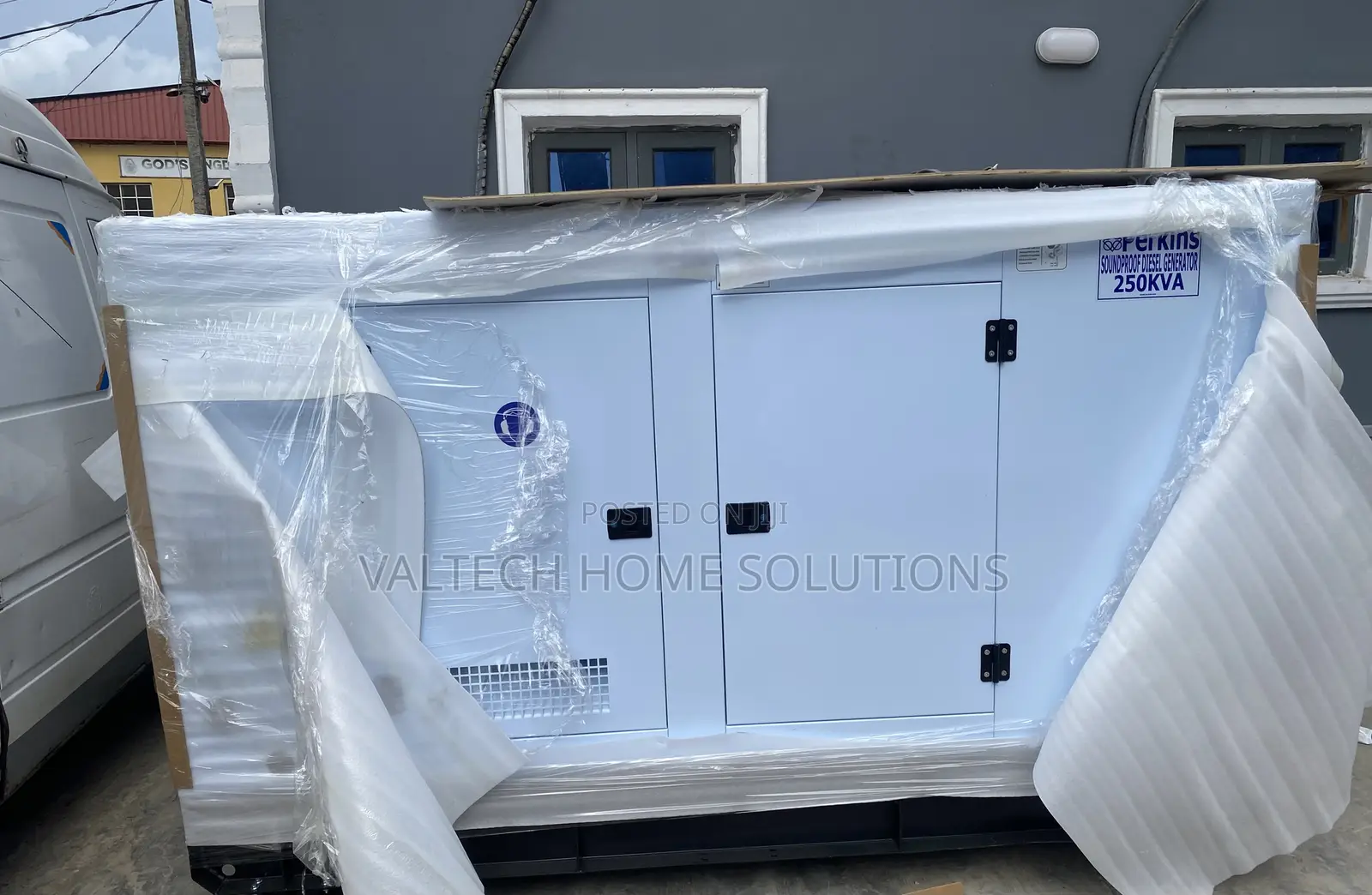 Premium 250KVA Perkins Diesel Generator With Copper Coil