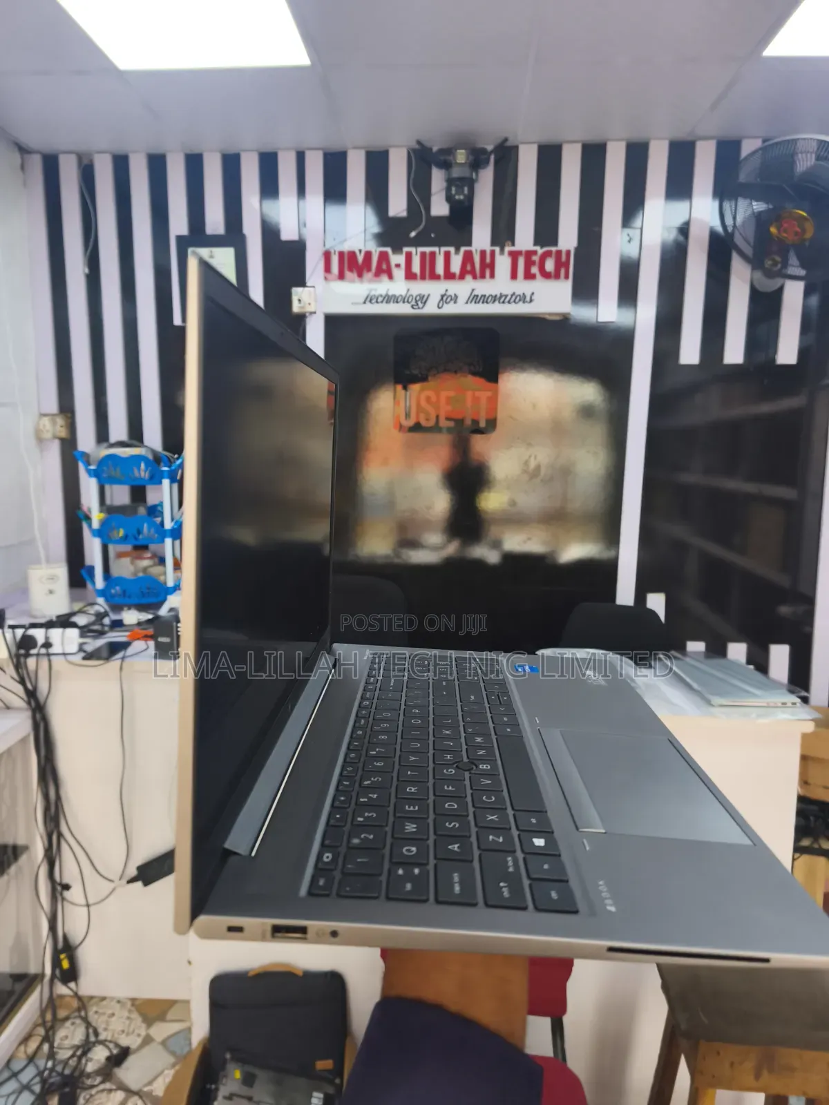 Laptop HP ZBook Firefly G8 16GB Intel Core i7 SSD 512GB