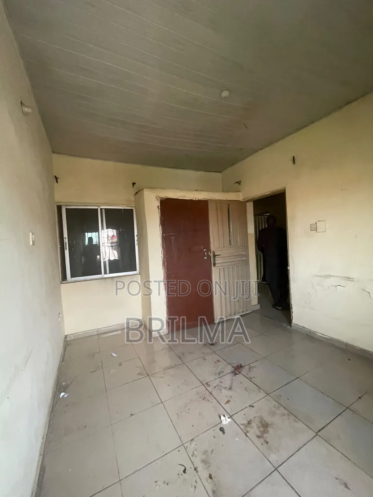 5bdrm Duplex in Kado for sale