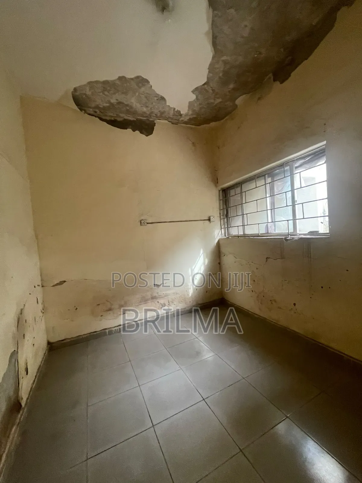5bdrm Duplex in Kado for sale
