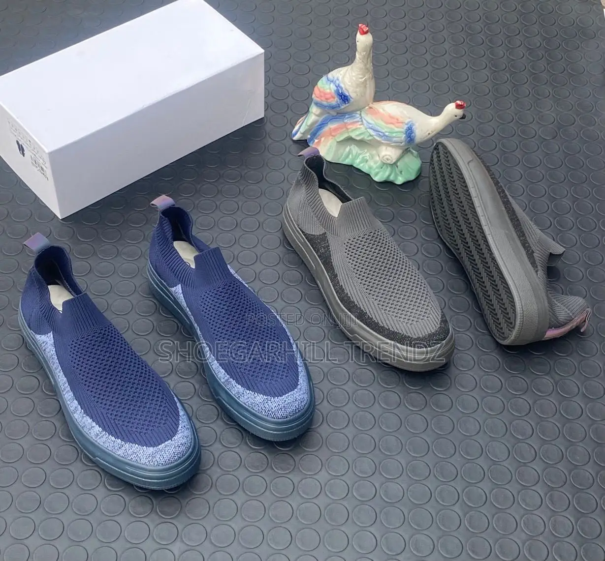 Trendy Sole Tennis Sneakers