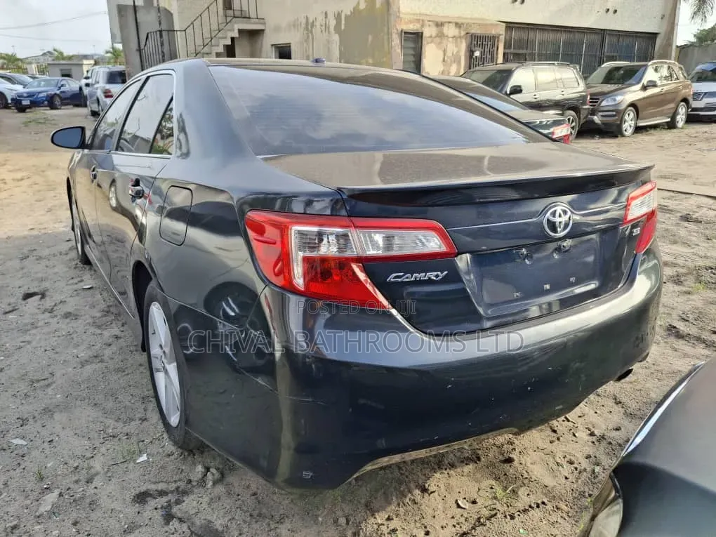 Toyota Camry 2013 Blue