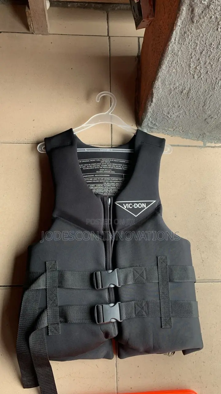 IC-DON Black Life Jacket / Safety Vest for Boating and Water Sports
