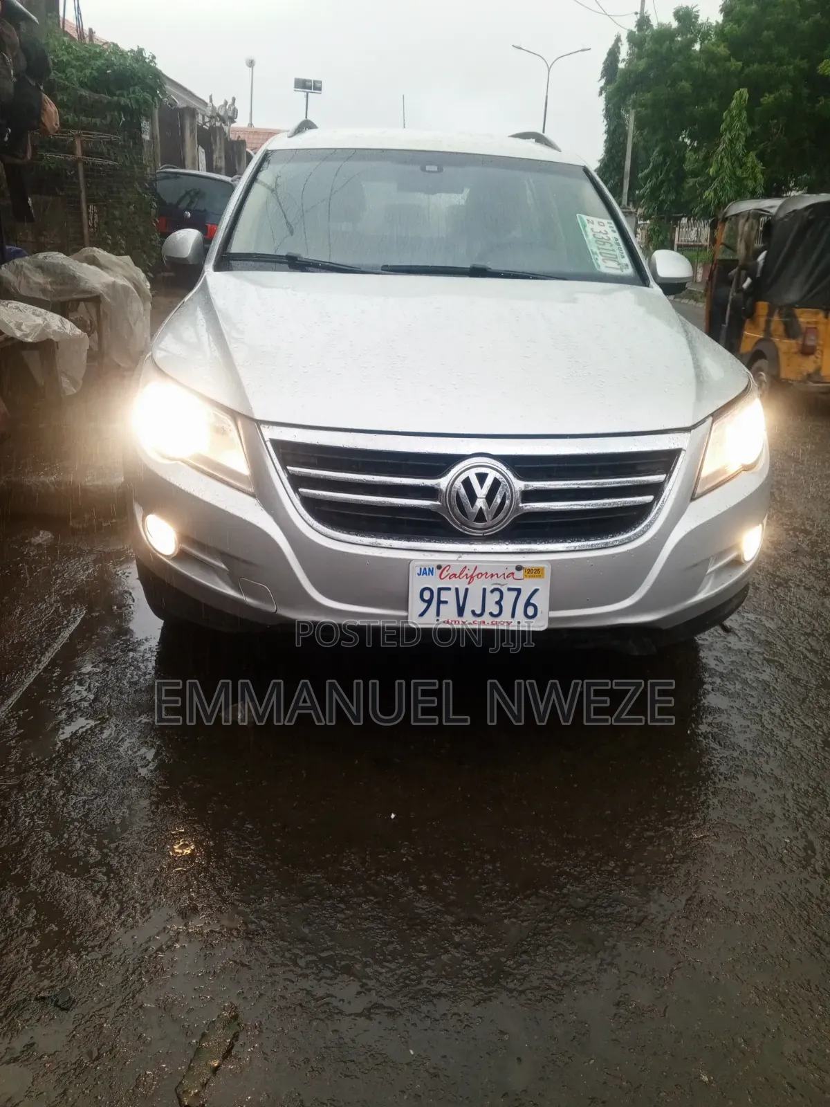 Volkswagen Tiguan S 2011 Silver