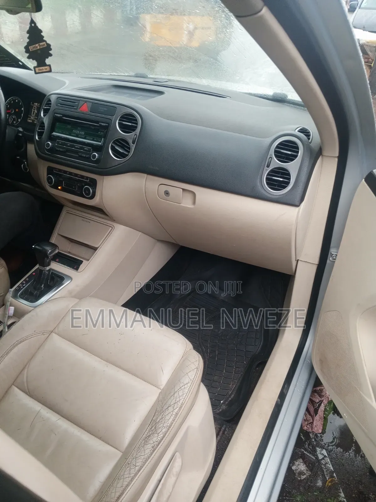 Volkswagen Tiguan S 2011 Silver
