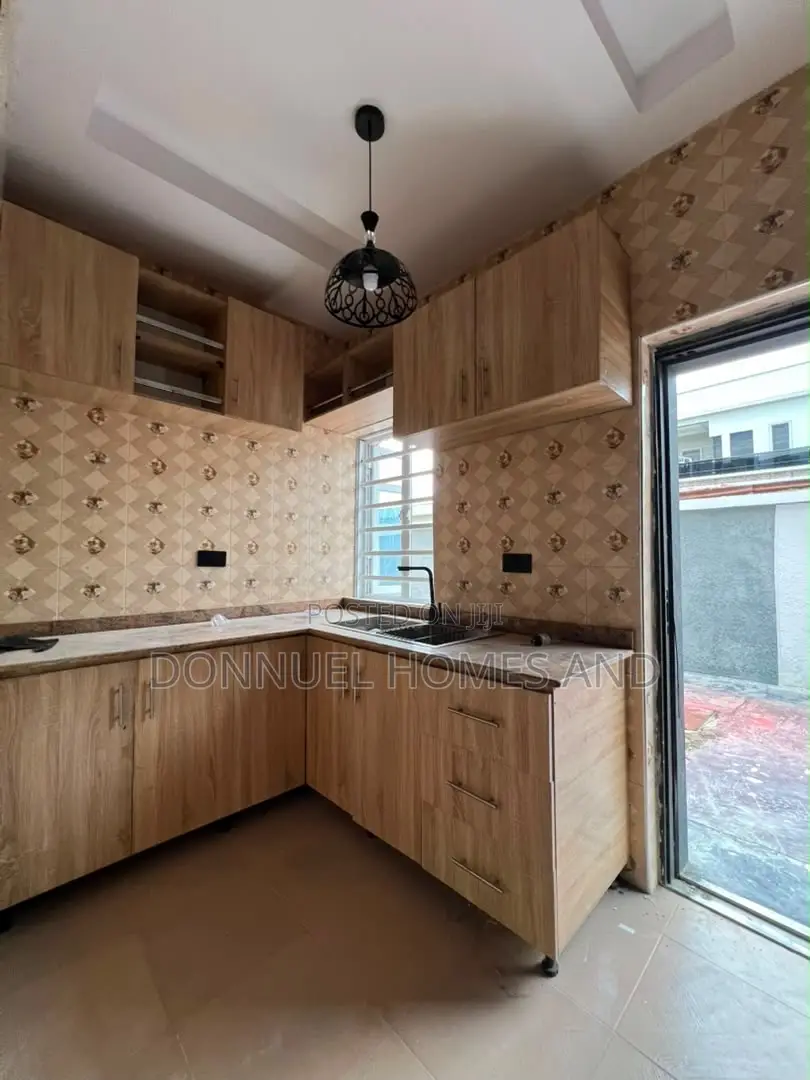 4bdrm Duplex in Abraham Adesanya for rent
