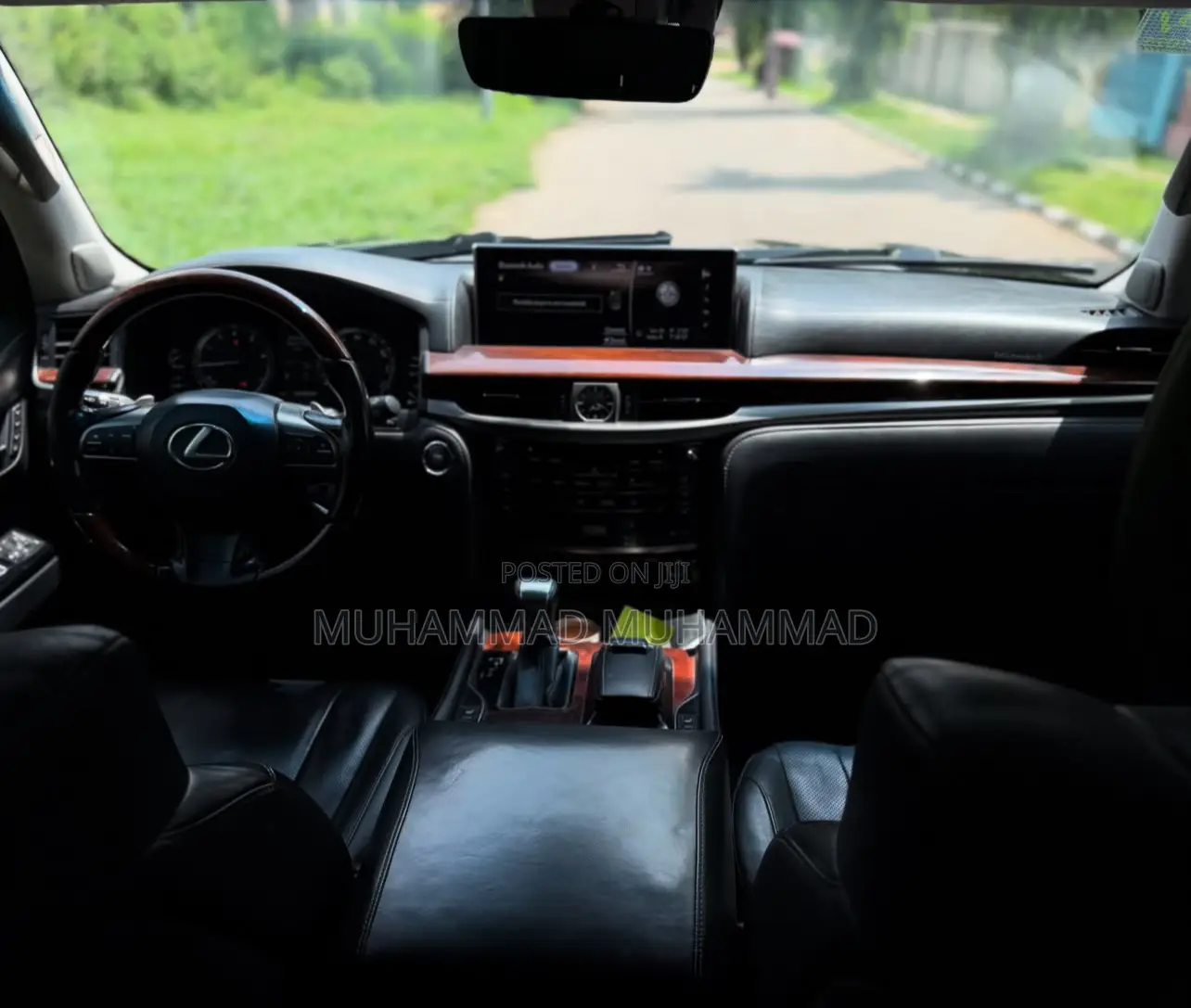 Lexus LX 570 AWD 2018 Black