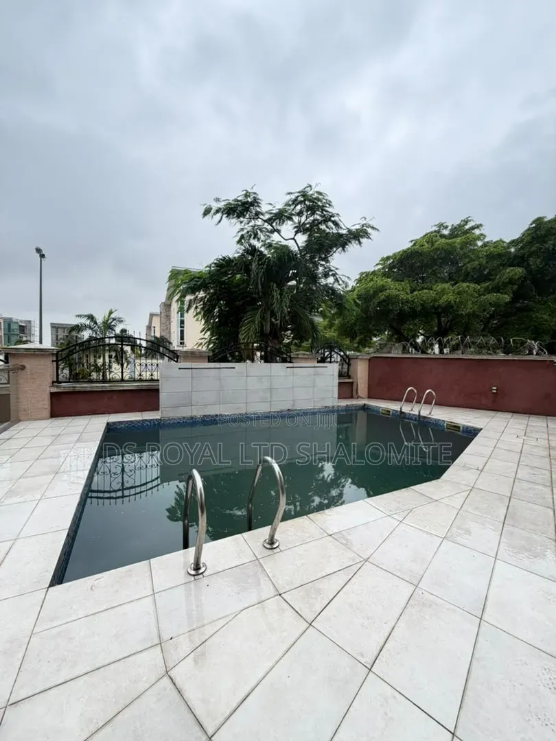 4bdrm Block of Flats in Banana Island for rent