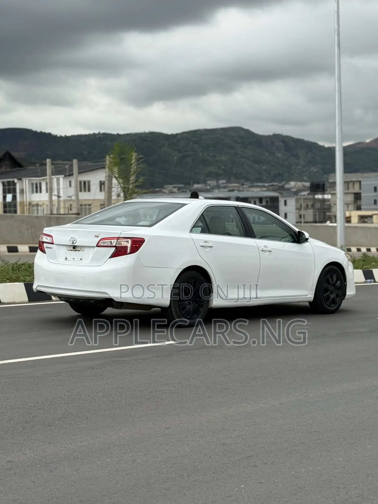 Toyota Camry 2013 White